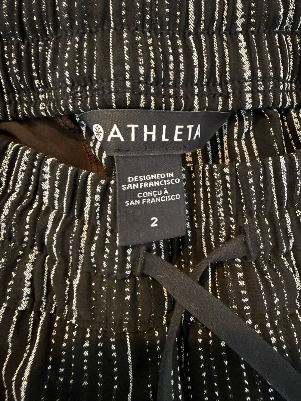 Athleta Striped Pull-On Pants Size 2 Black White Tapered Ankle - Picture 3 of 6
